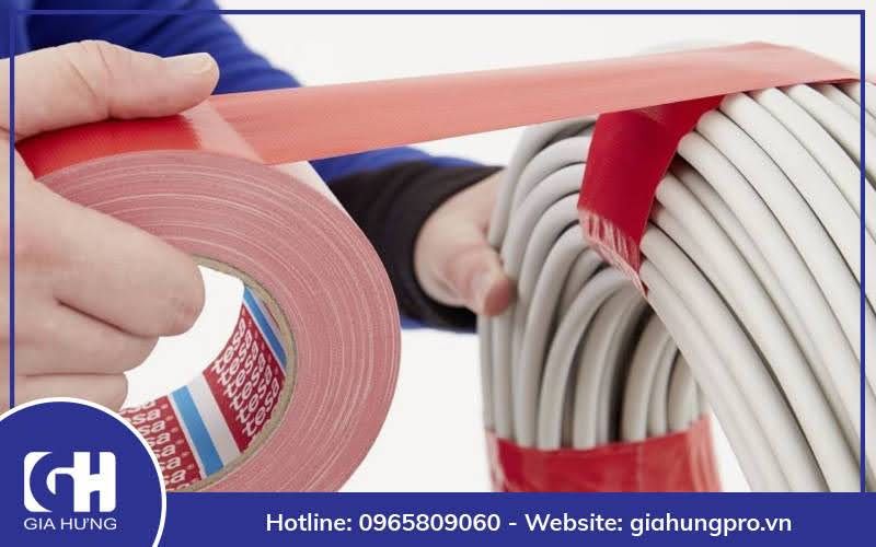 Tiết lộ những ứng dụng tuyệt vời của băng keo dán thùng Tiết lộ những ứng dụng tuyệt vời của băng keo dán thùng